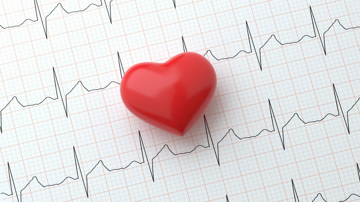 EKG'de kalp - EKG kağıdı - kalp fonksiyonu için önemli bir mineral olarak potasyum