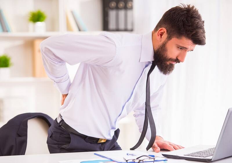 Disk herniasyonu nedir: intervertebral diskin şişkinliği, çıkıntısı?