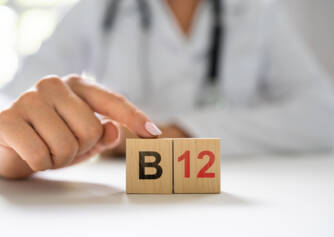 B12 Vitamini: Etkileri ve eksiklik belirtileri nelerdir? + Kaynaklar